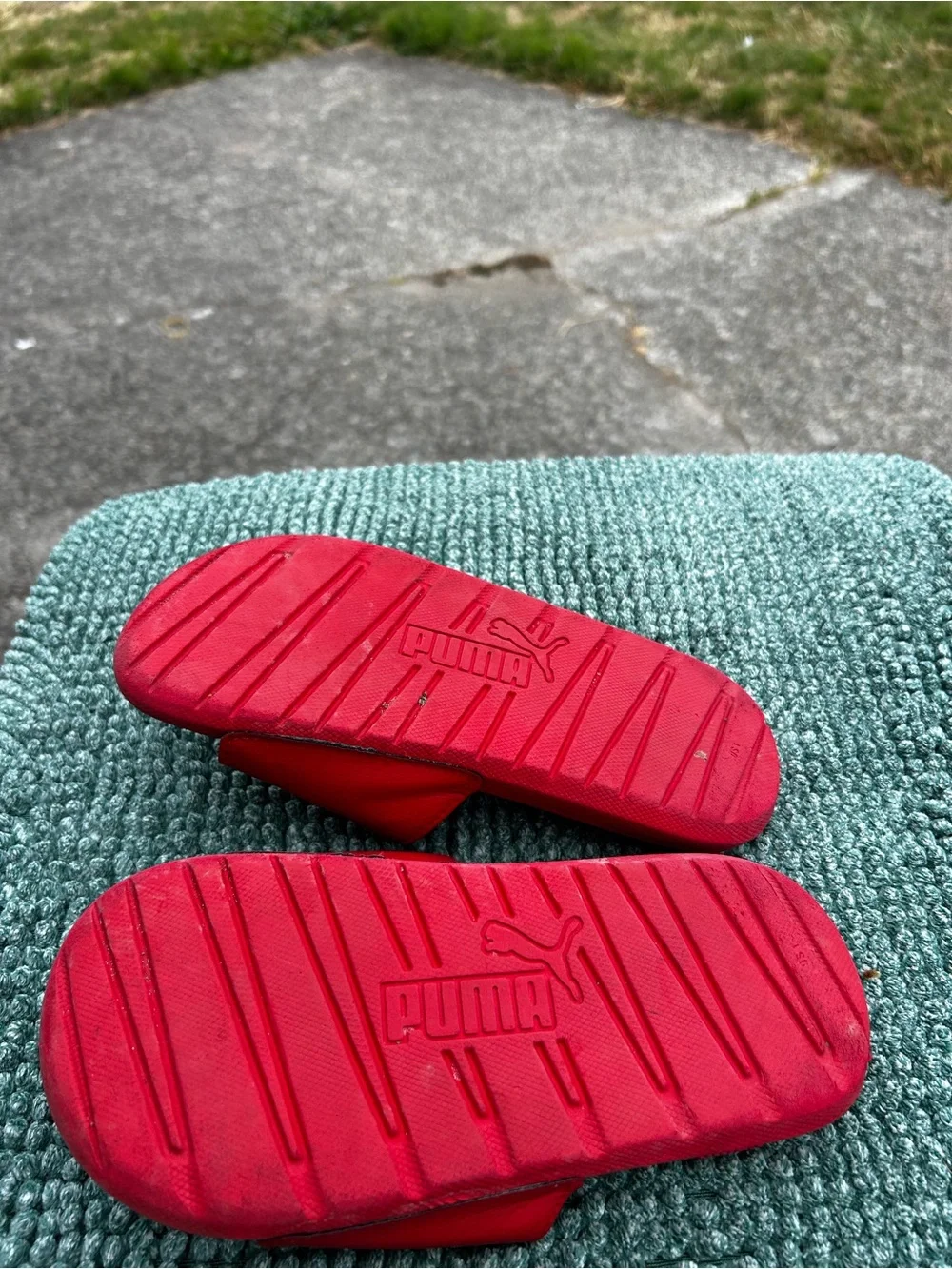 Puma Red and Black Kids Slide Sandals with Logo Strap Size 1C